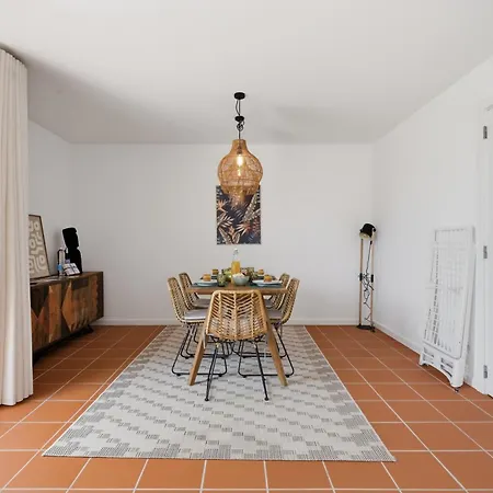 Atlantis - 3 Bedroom - Santa Cruz *